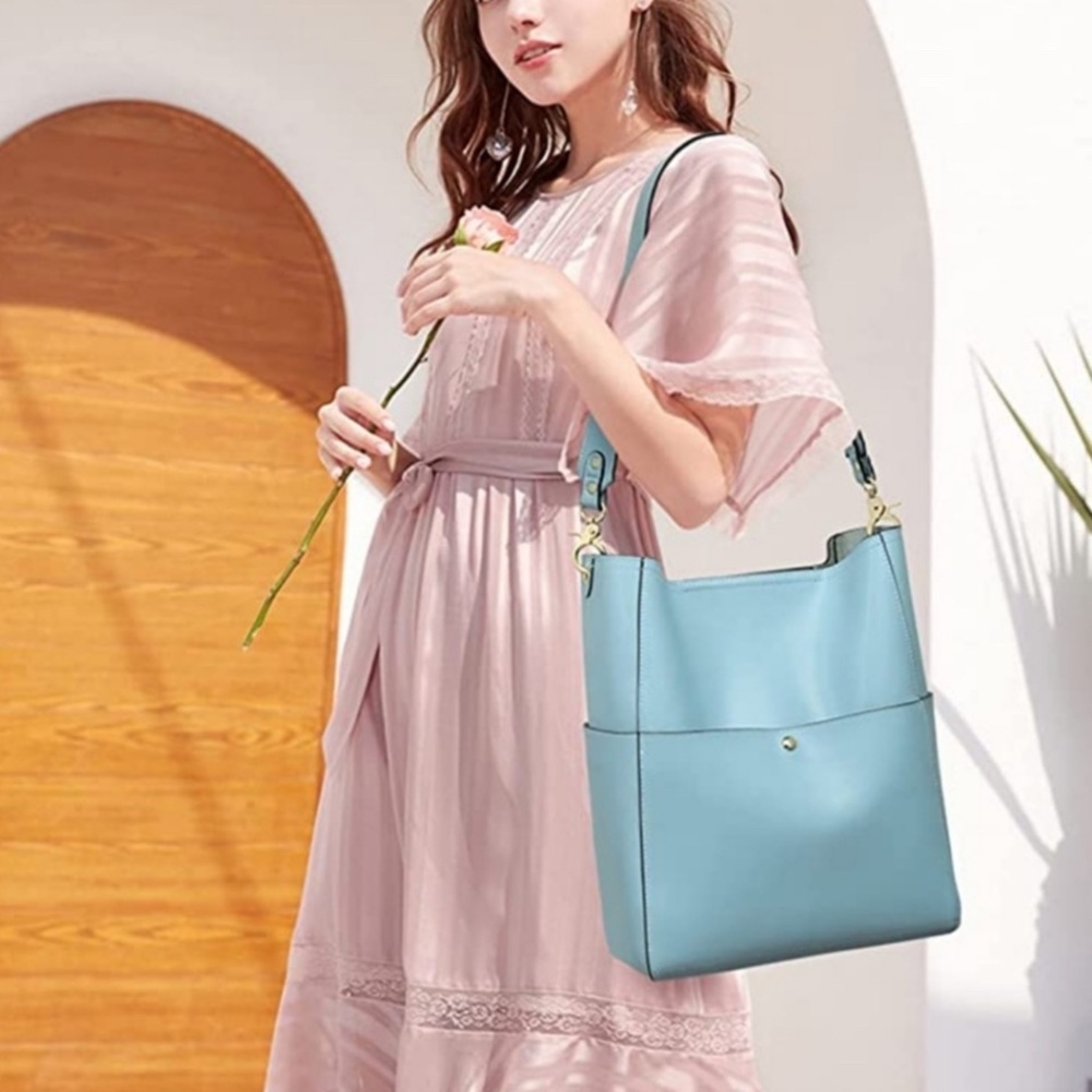 Seammer Bucket Handbag